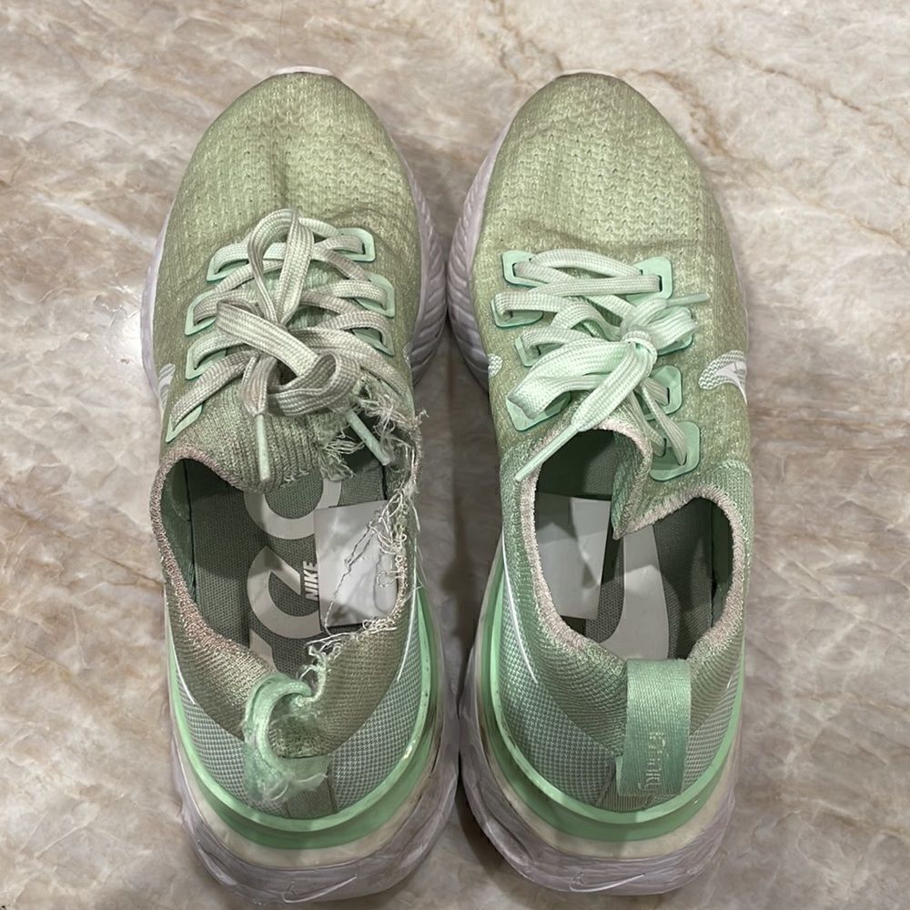 Woman’s Nike React Infinity Run FK - Picture 6 of 8